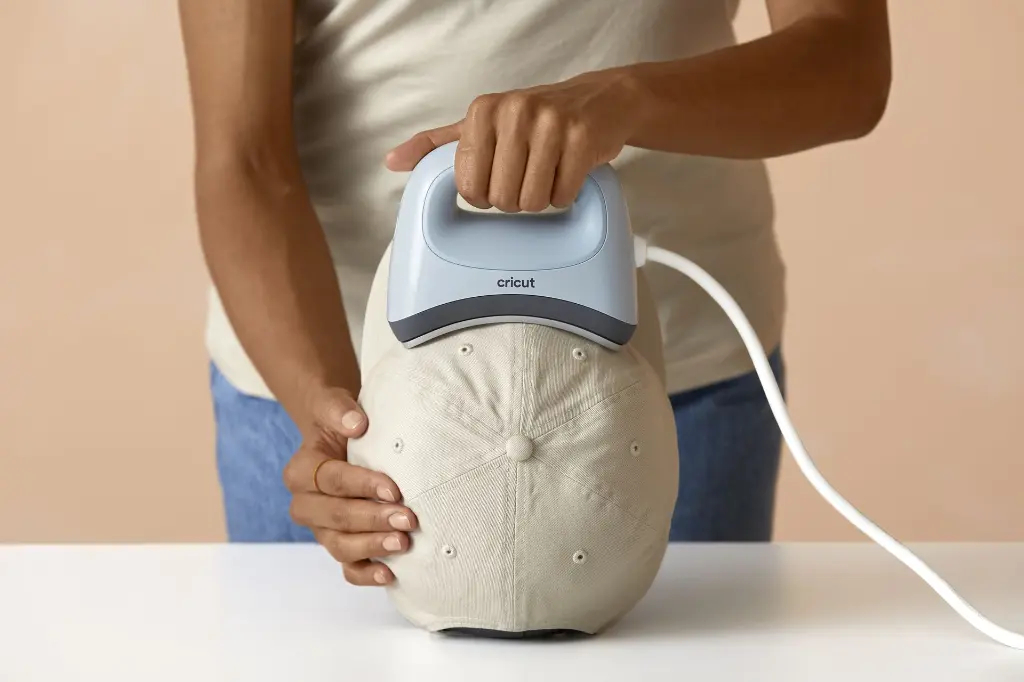 27456_567685_567771_20211004_MRKT_BKN_MarketingCampaign_Shot12B_0004_02 3x2.webp